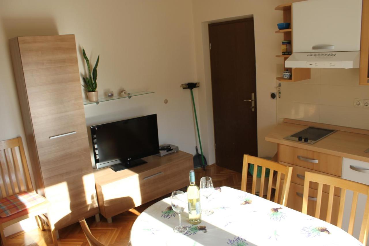 Omis Apartmani Mouse 外观 照片