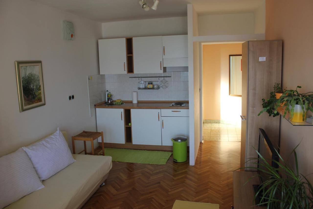 Omis Apartmani Mouse 外观 照片
