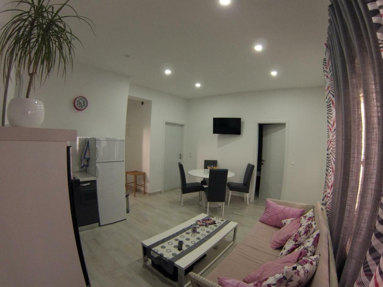 Omis Apartmani Mouse 外观 照片